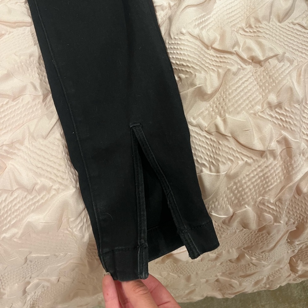 Hudson Jeans Women's Black Skinny Jeans with Ankle Slit